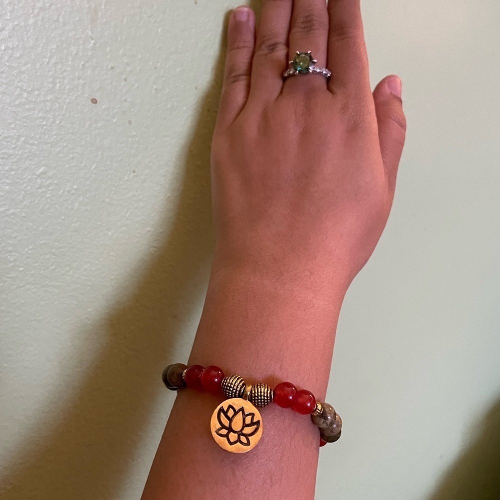 Gold, Green and Red Natural Agate Stone Bracelet with Lotus Charm